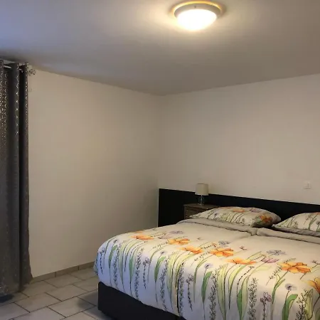 Apartament Near Lycee Jean Mermoz *