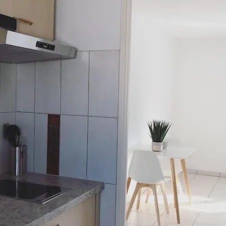 Near Lycee Jean Mermoz